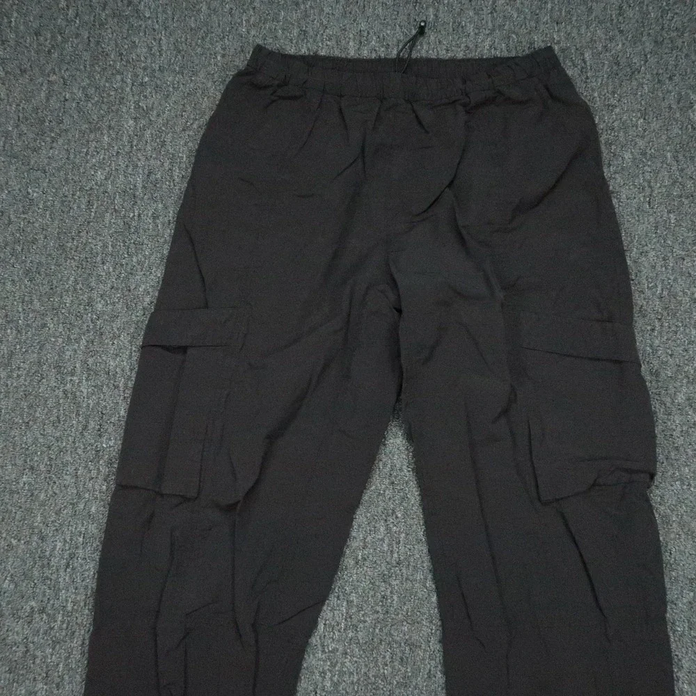 Alo Yoga Pants Womens Medium Black High Waist Zip It Jogger Athletic Cargo Woven
